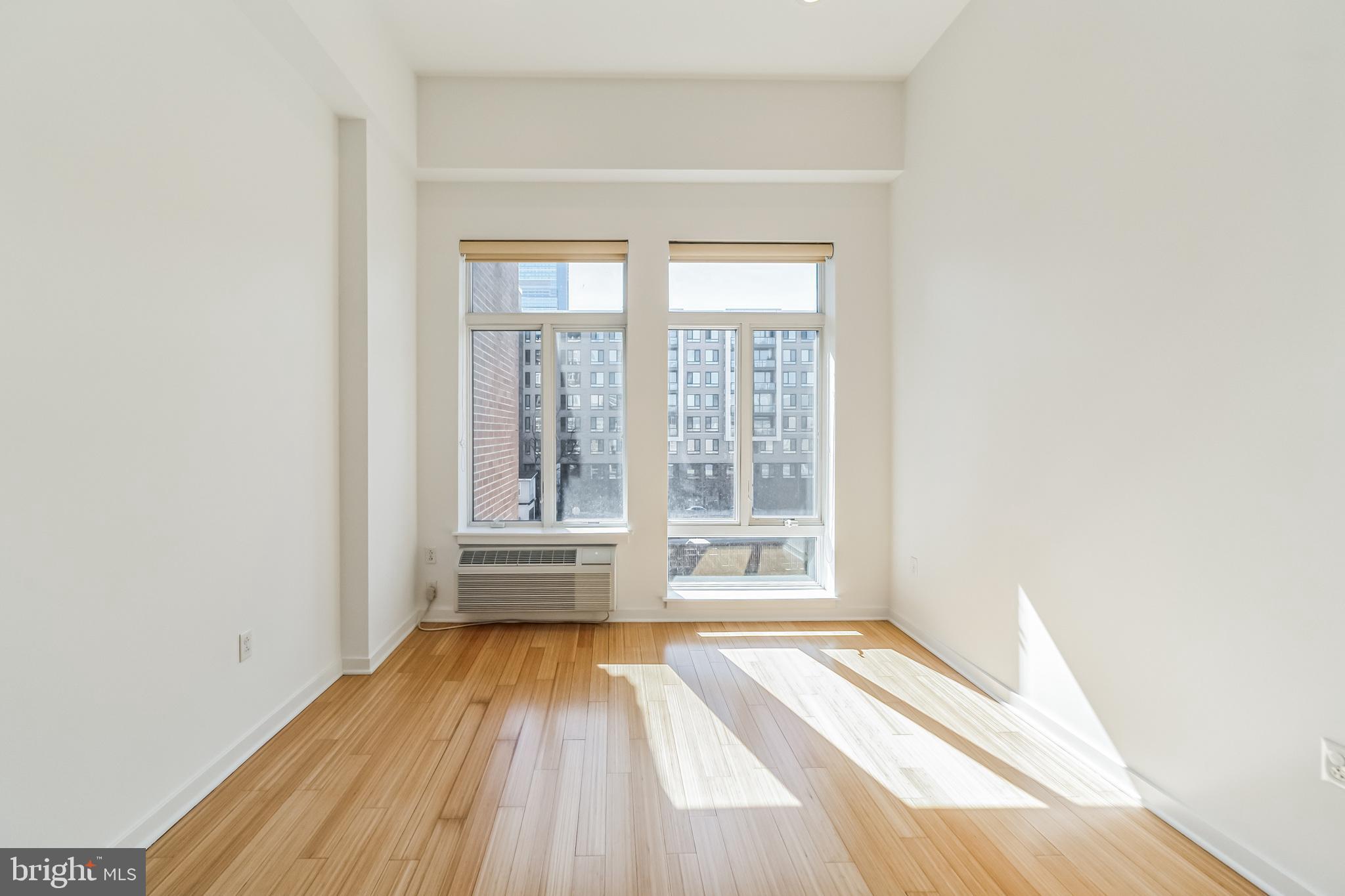 ART MUSEUM AREA - Residential