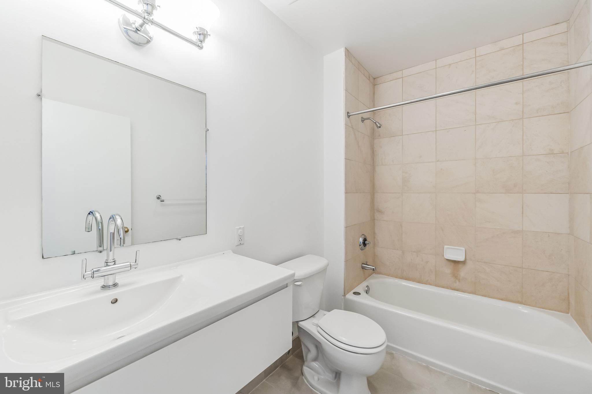 ART MUSEUM AREA - Residential