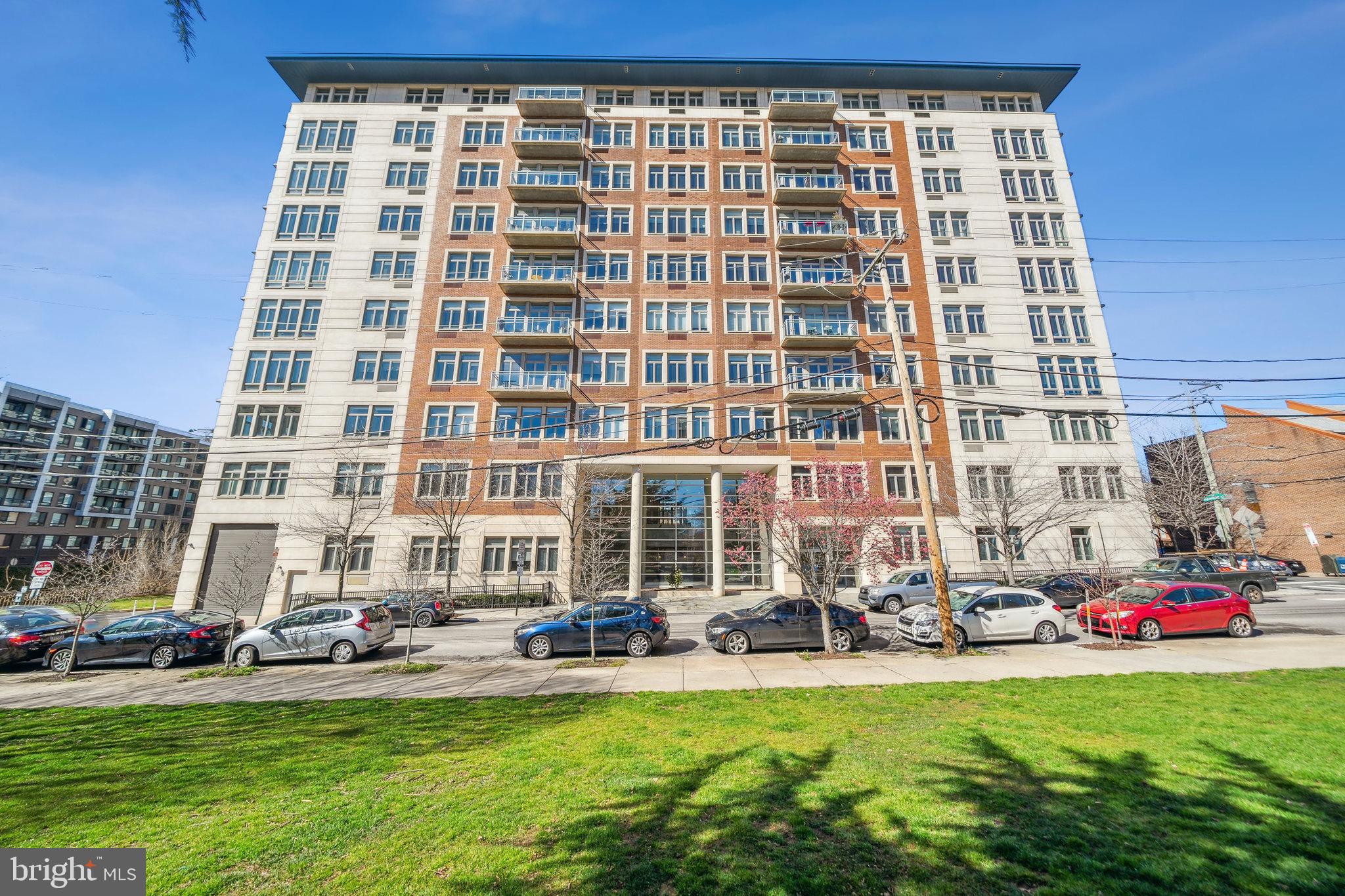 ART MUSEUM AREA - Residential