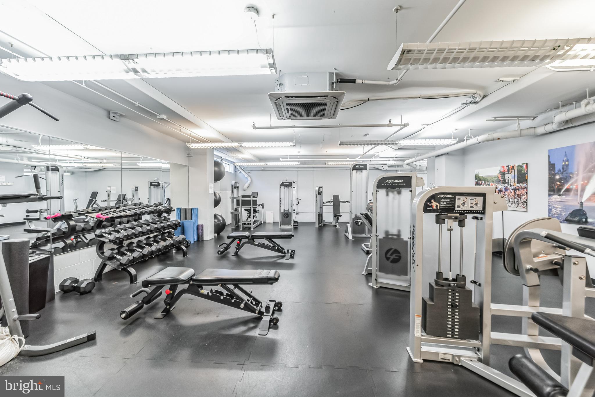 ART MUSEUM AREA - Residential