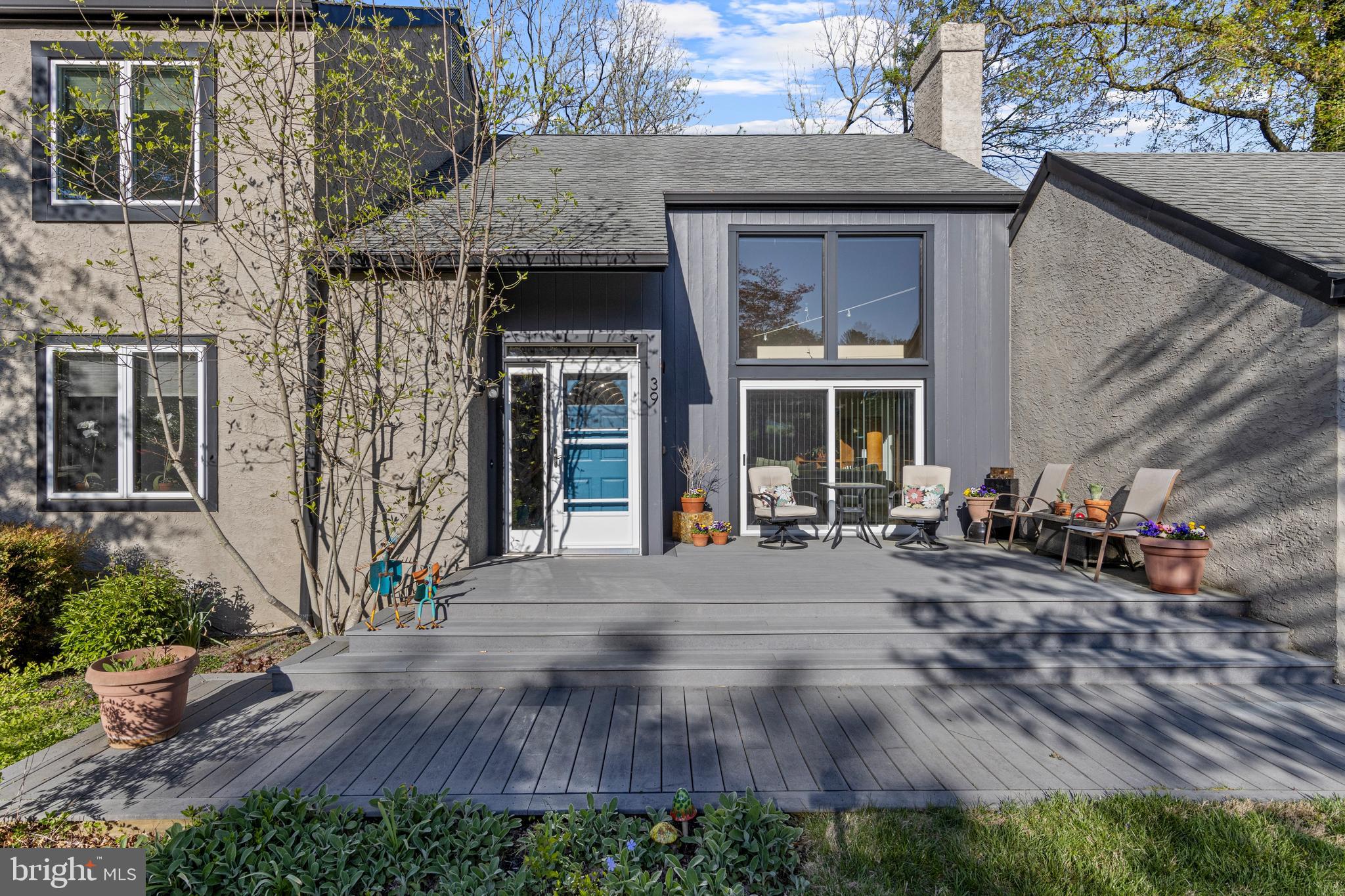 39 HAYMARKET LANE