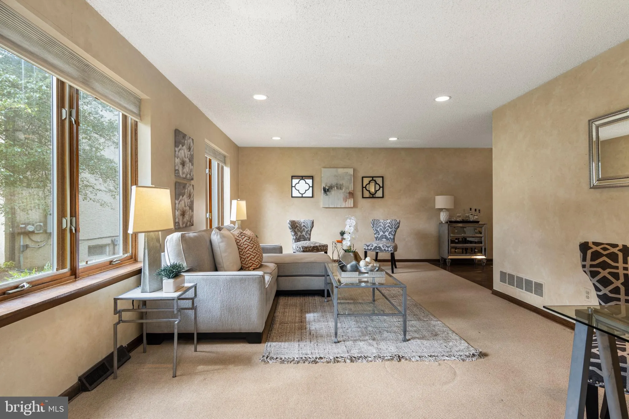 Bryn Mawr, Pennsylvania 19010, United States, 4 Bedrooms Bedrooms, ,3 BathroomsBathrooms,Residential,Active,151508