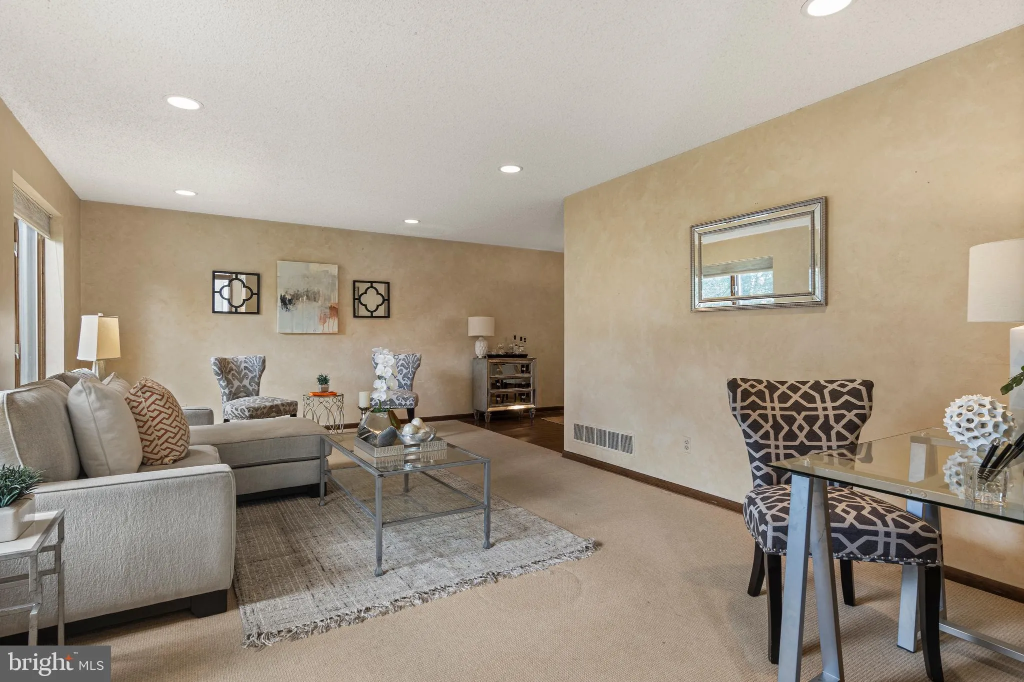 Bryn Mawr, Pennsylvania 19010, United States, 4 Bedrooms Bedrooms, ,3 BathroomsBathrooms,Residential,Active,151508