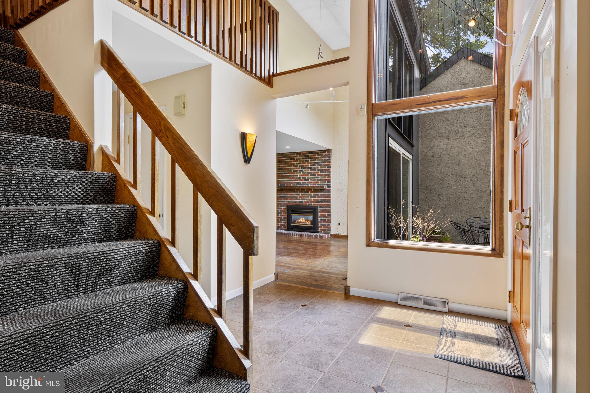 39 HAYMARKET LANE