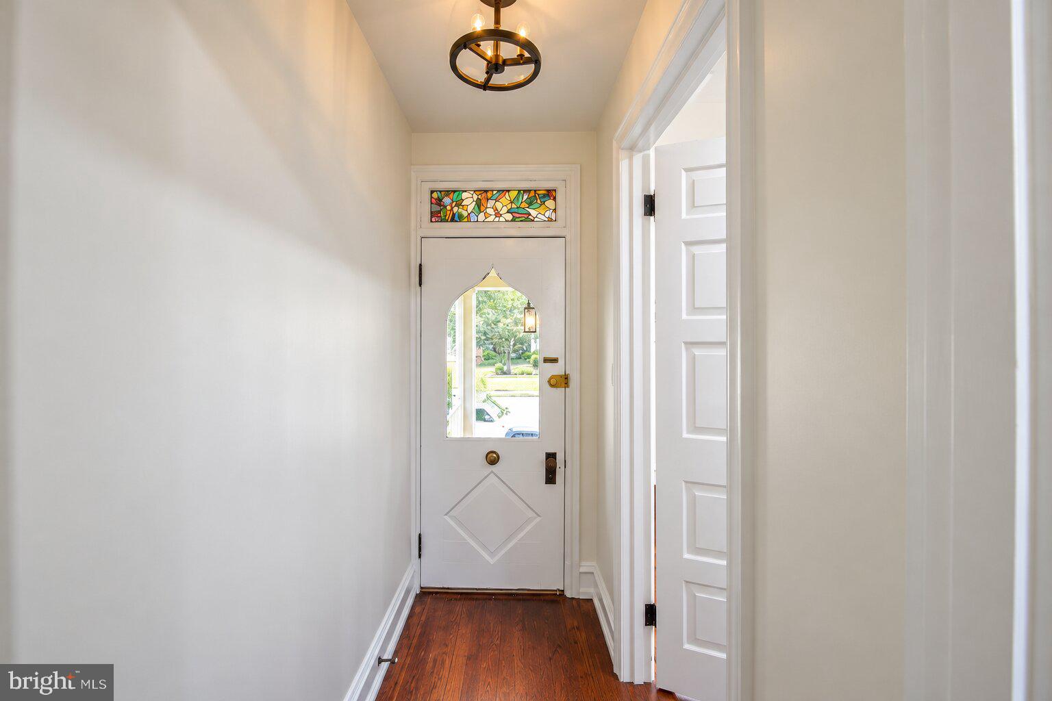 108 E WASHINGTON AVENUE