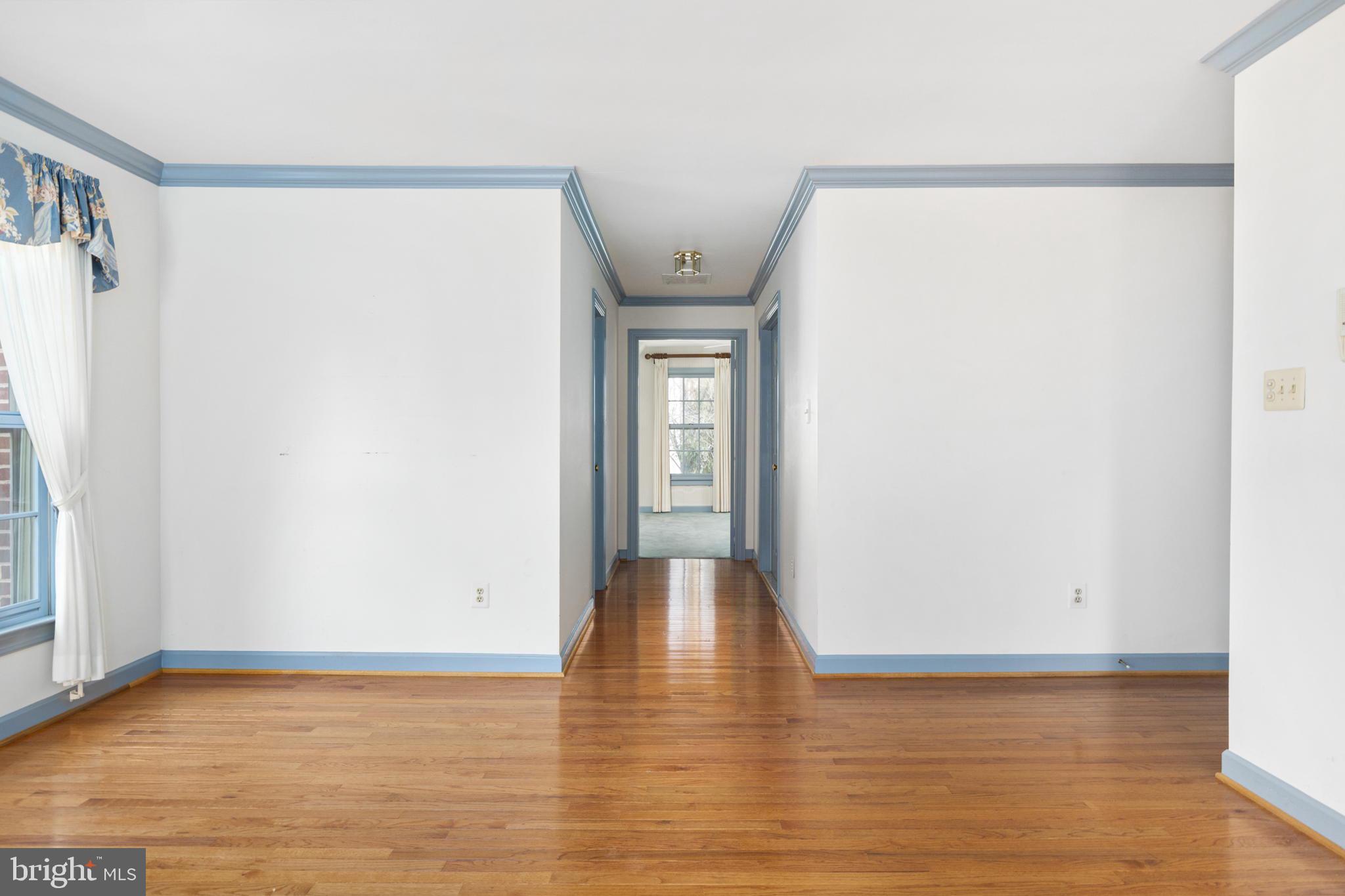 WOODLEA MANOR - Residential