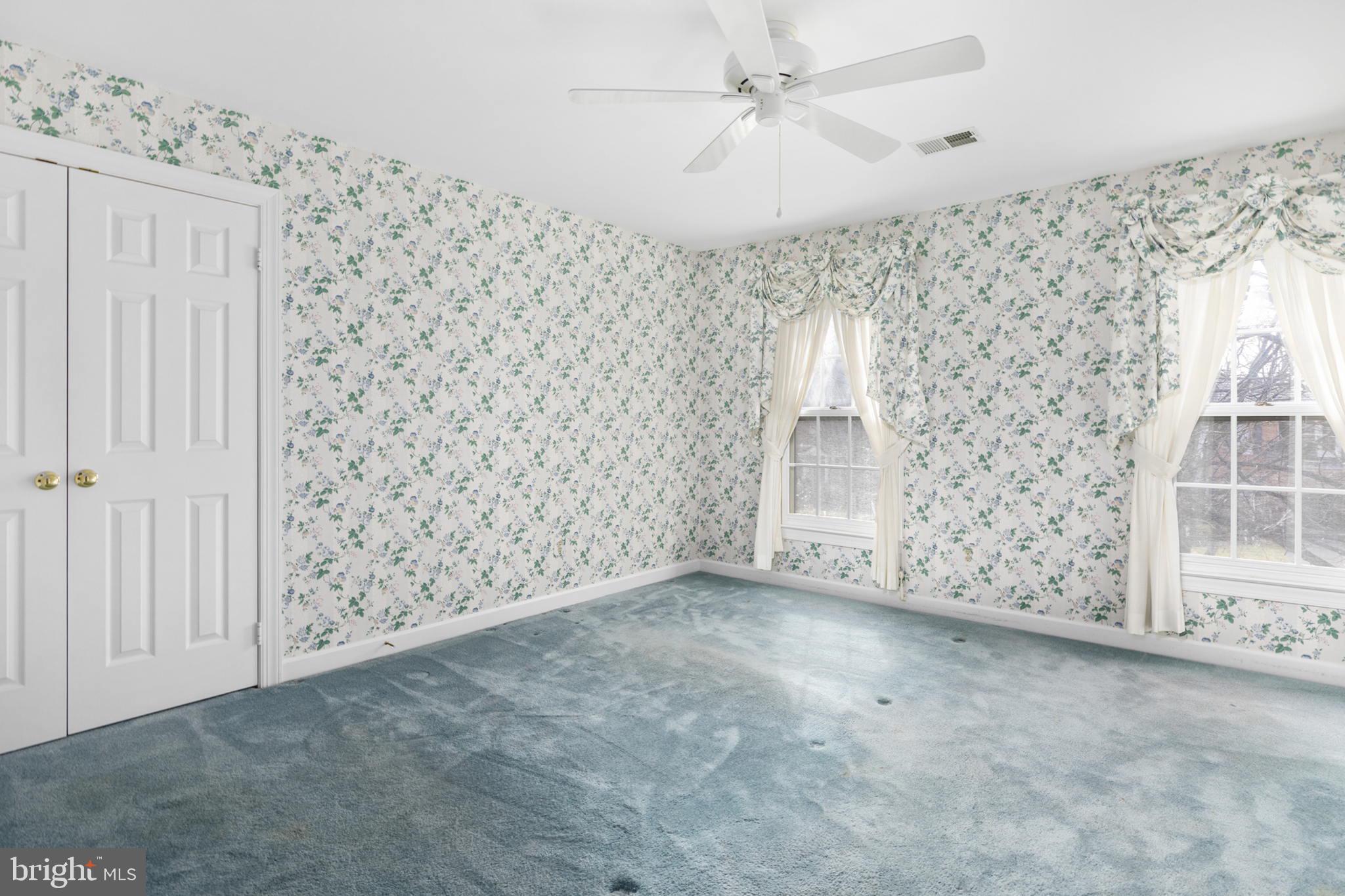 WOODLEA MANOR - Residential