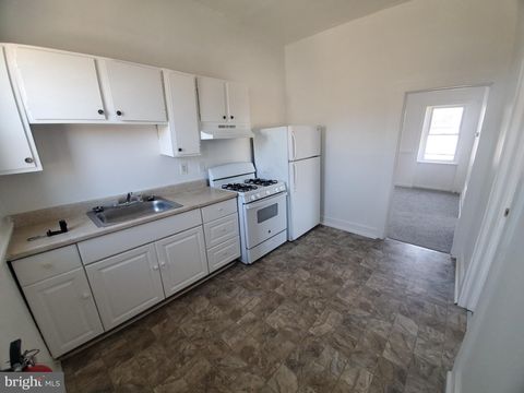 41 CARPENTER STREET APARTMENT #2 WOODBURY NJ 08096