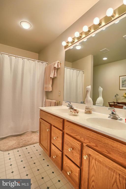 BRIGHTON - Residential