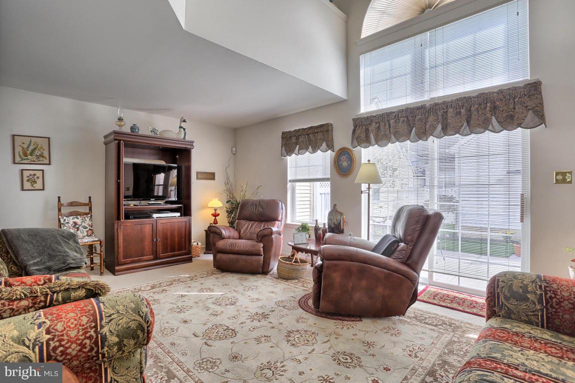 BRIGHTON - Residential