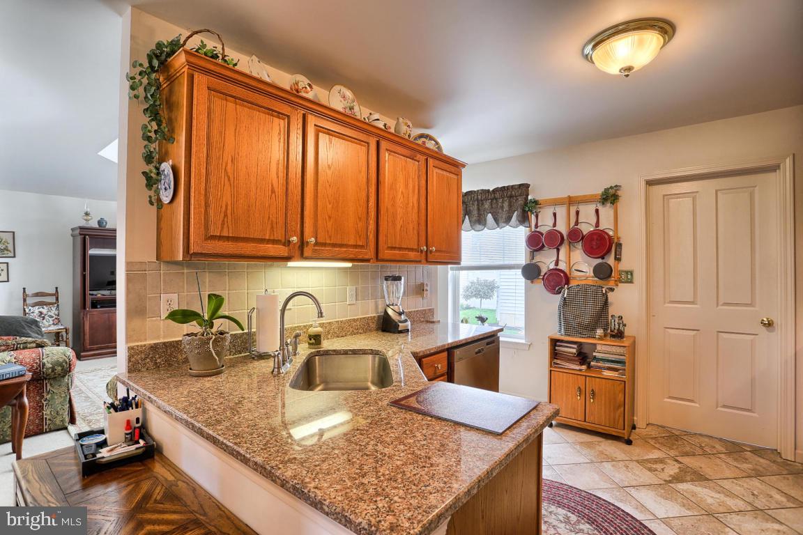 BRIGHTON - Residential