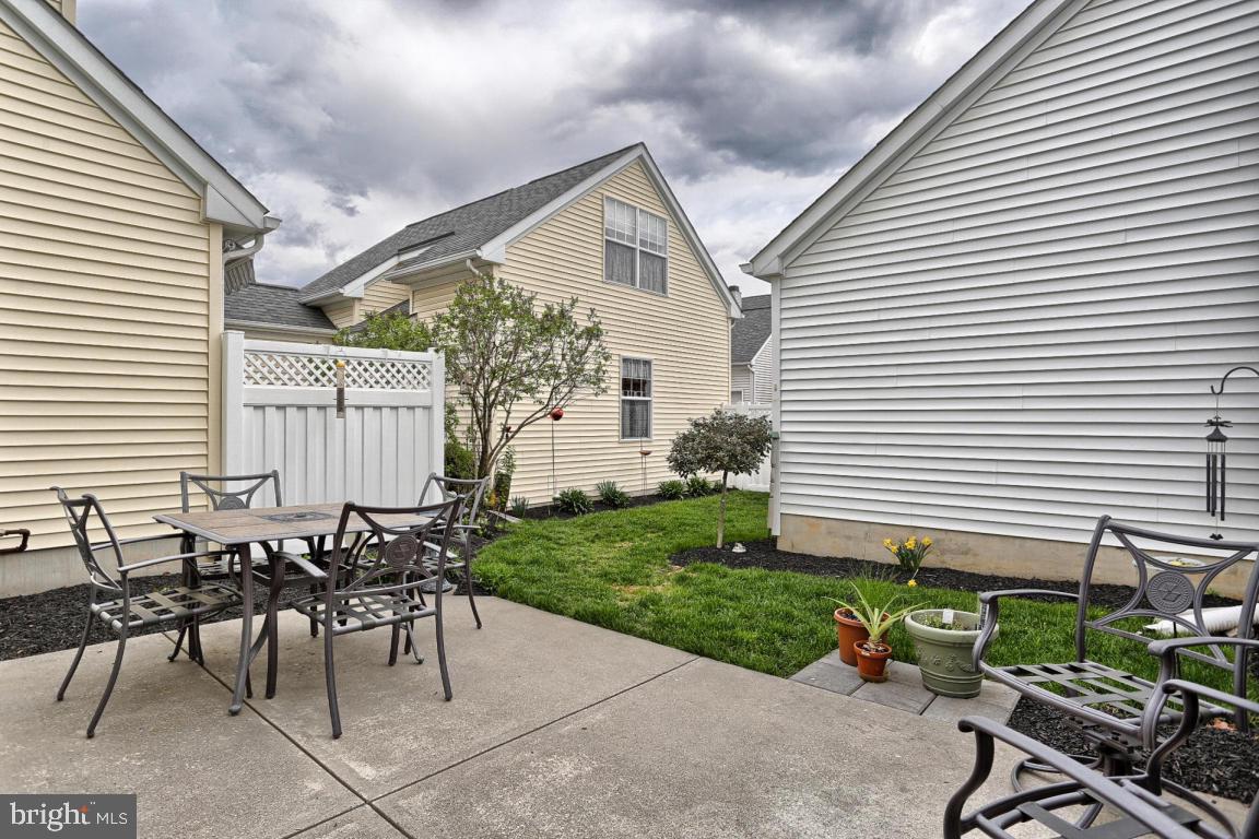 BRIGHTON - Residential