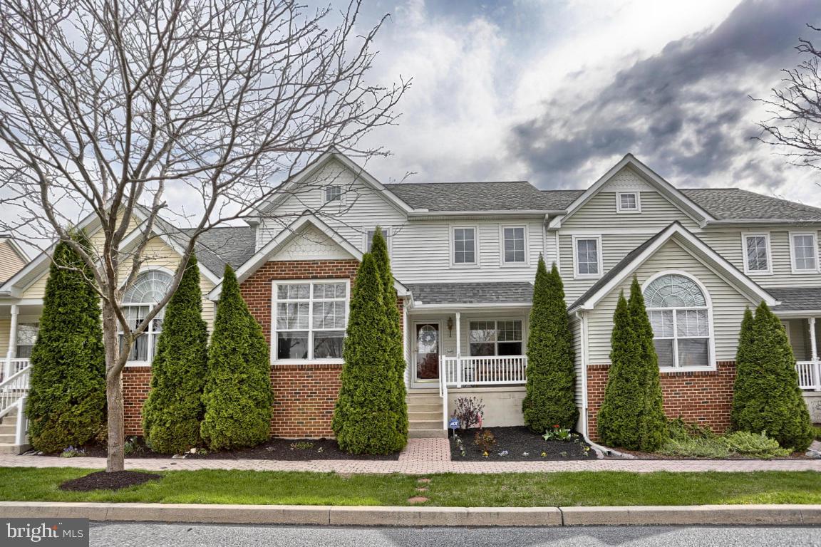 BRIGHTON - Residential