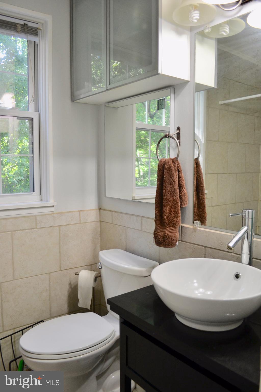 FAIRLINGTON VILLAGE - Residential Lease