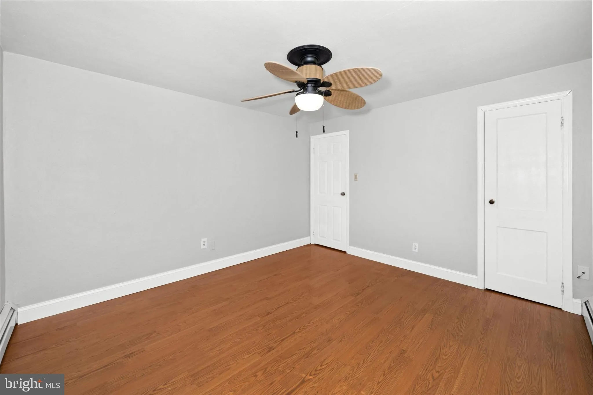 New Castle, Delaware 19720, United States, 3 Bedrooms Bedrooms, ,1 BathroomBathrooms,Residential,Contingent,157601