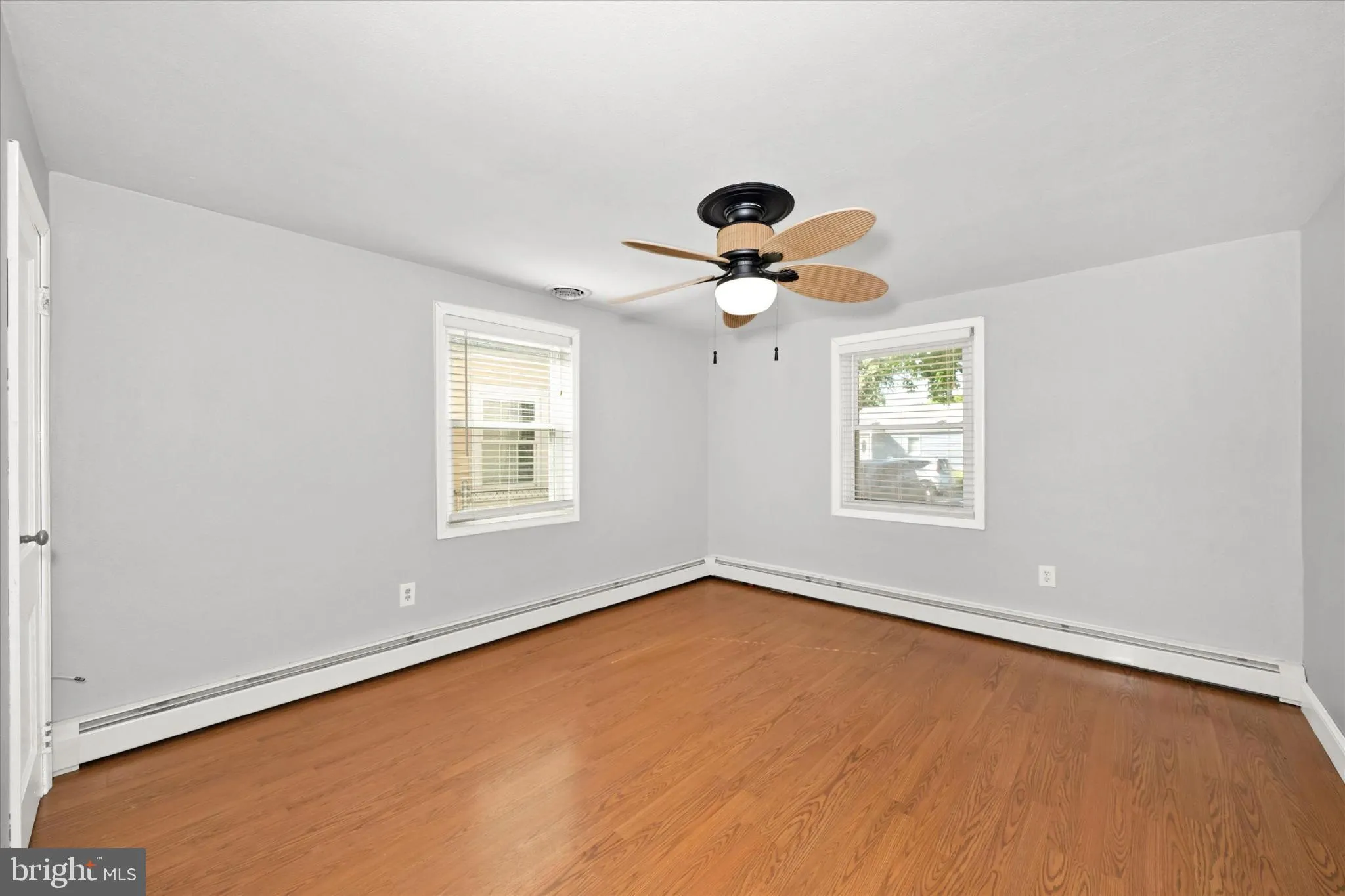 New Castle, Delaware 19720, United States, 3 Bedrooms Bedrooms, ,1 BathroomBathrooms,Residential,Contingent,157601