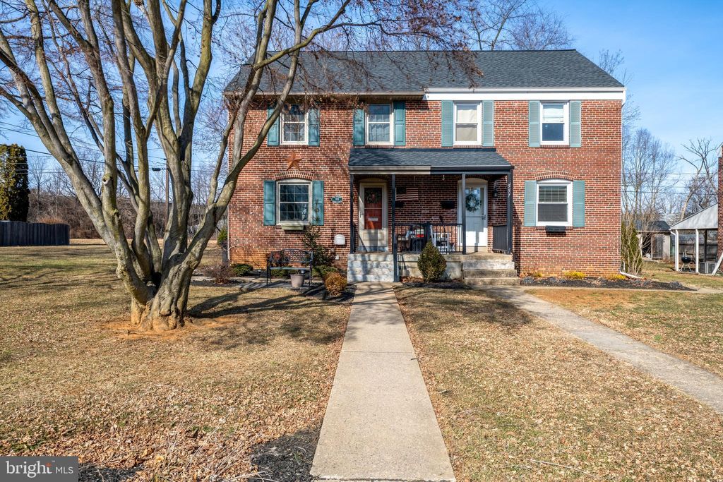 Photo of 955 Green Terrace, LANCASTER, PA 17601 (MLS # PALA2064778)