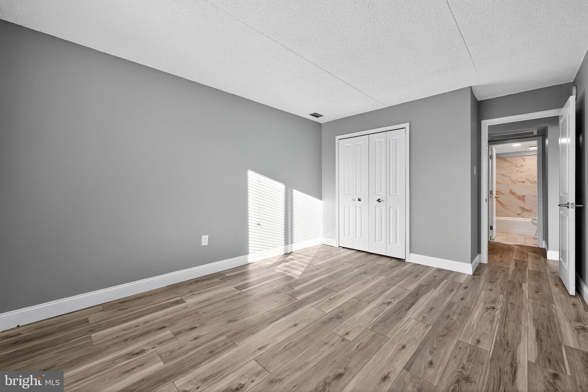 VALLEY FORGE TOWER - Residential