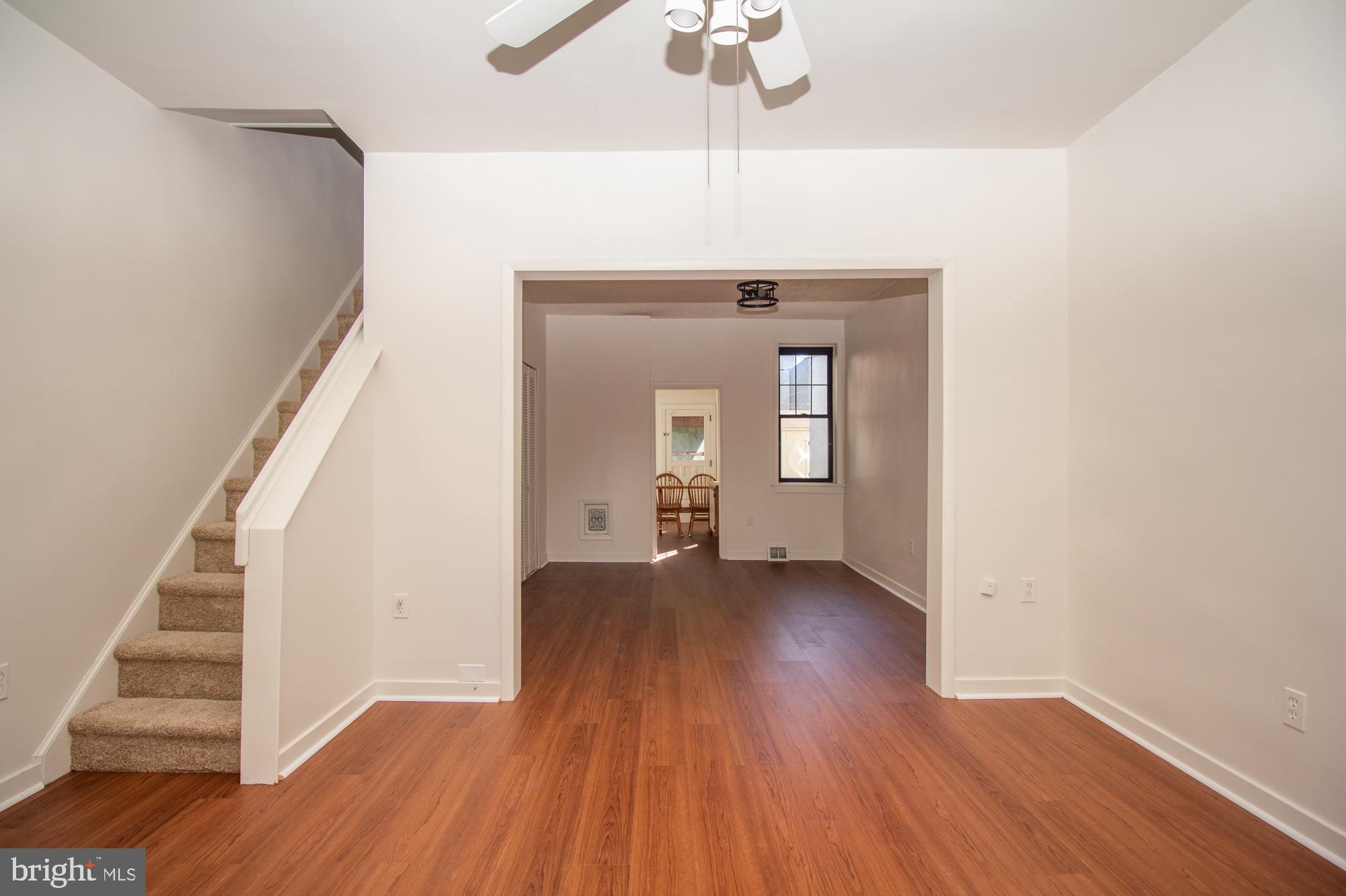 PORT RICHMOND - Residential Lease