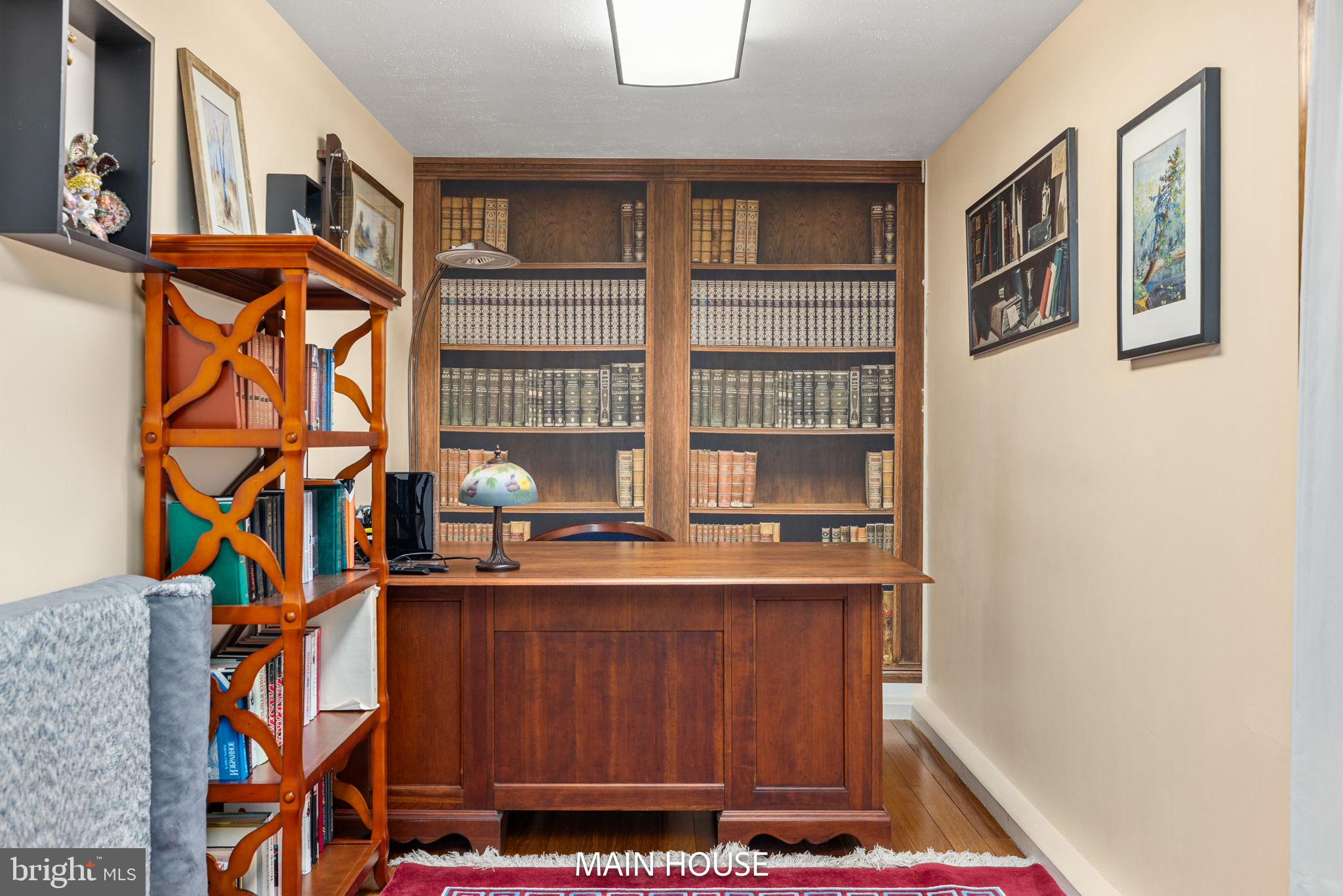 TANGLEWOOD - Residential