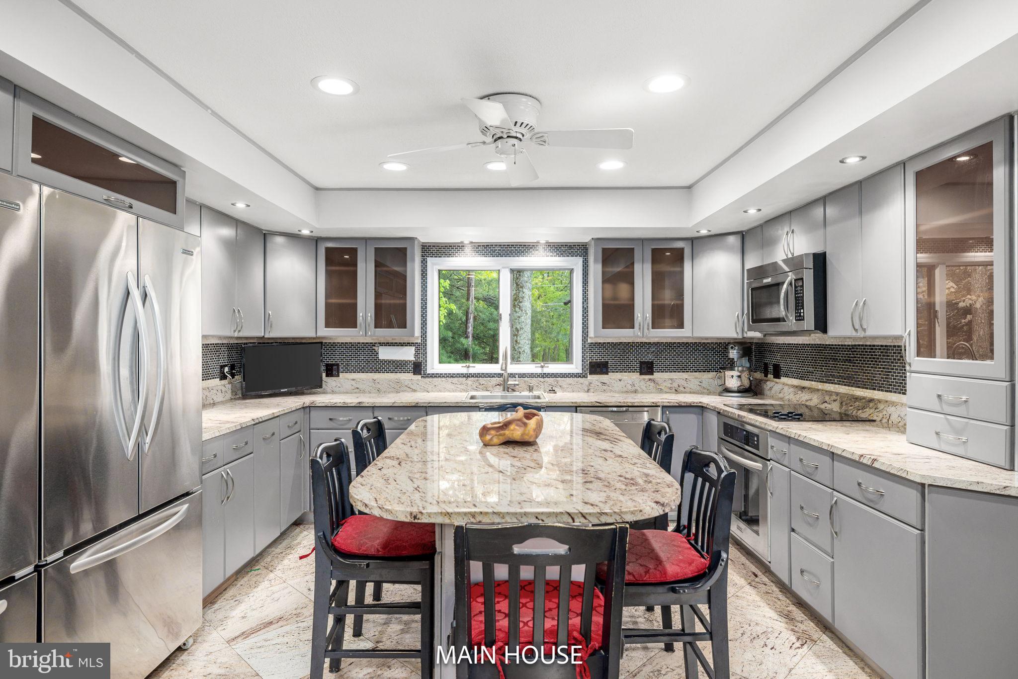 TANGLEWOOD - Residential