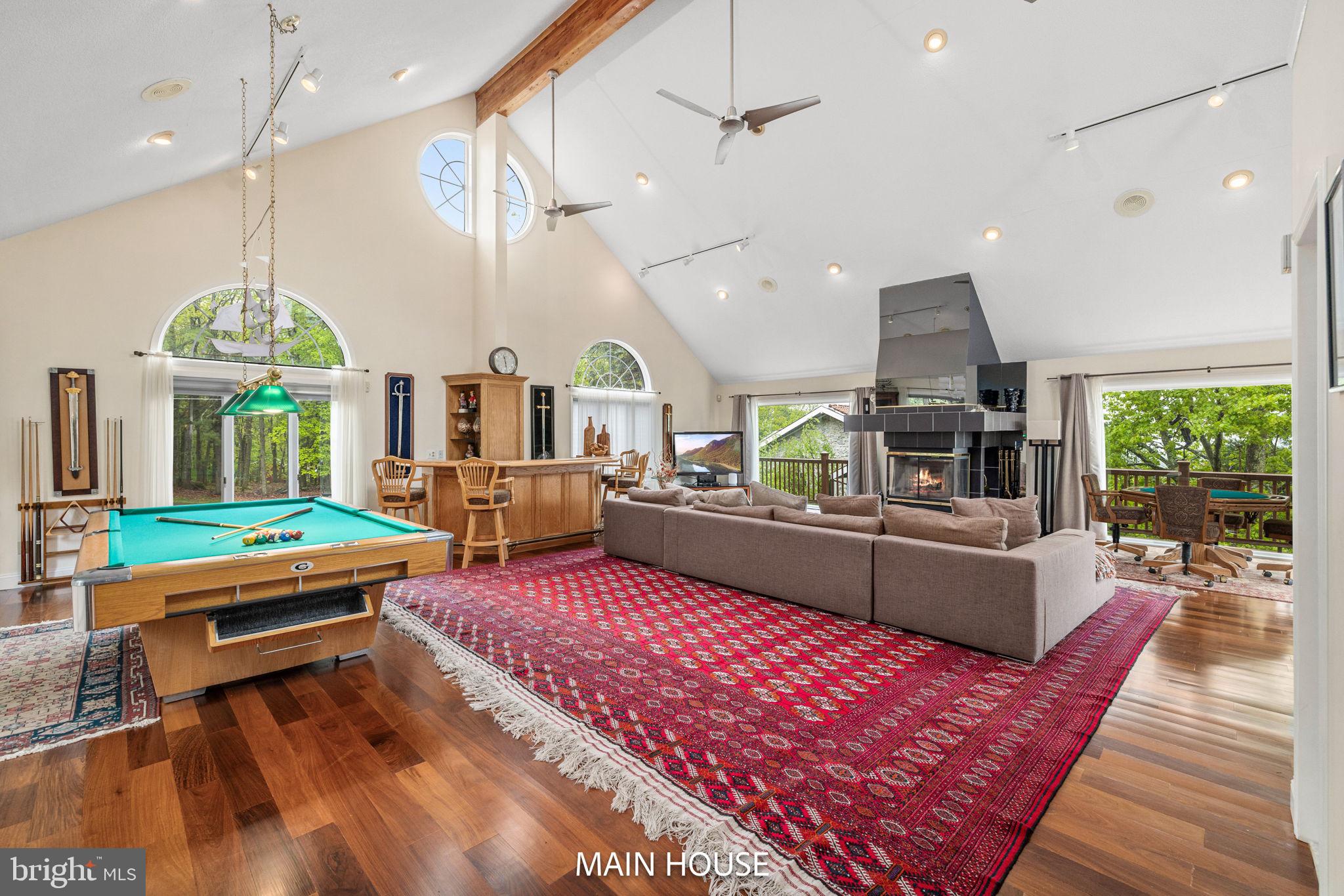 TANGLEWOOD - Residential