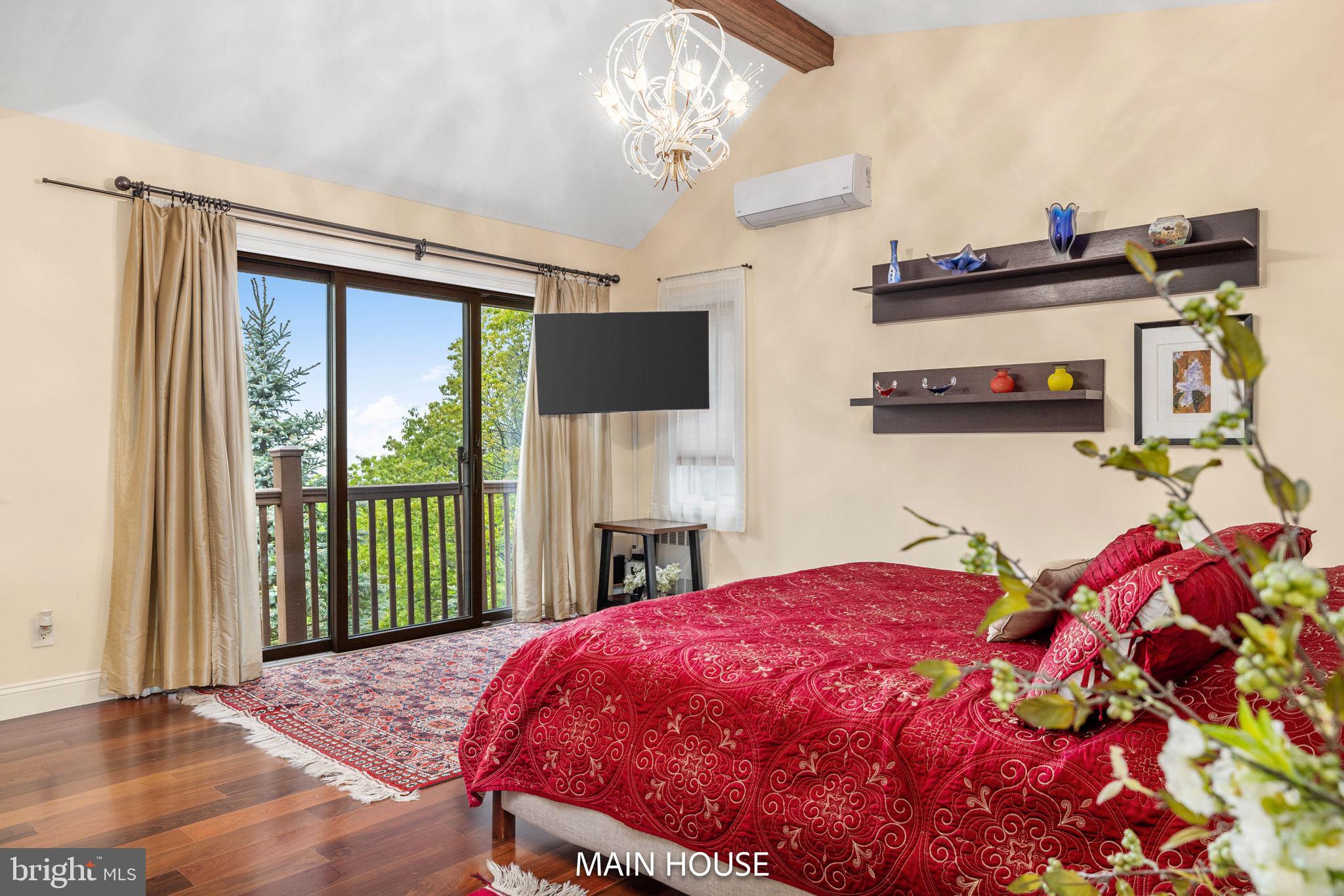 TANGLEWOOD - Residential