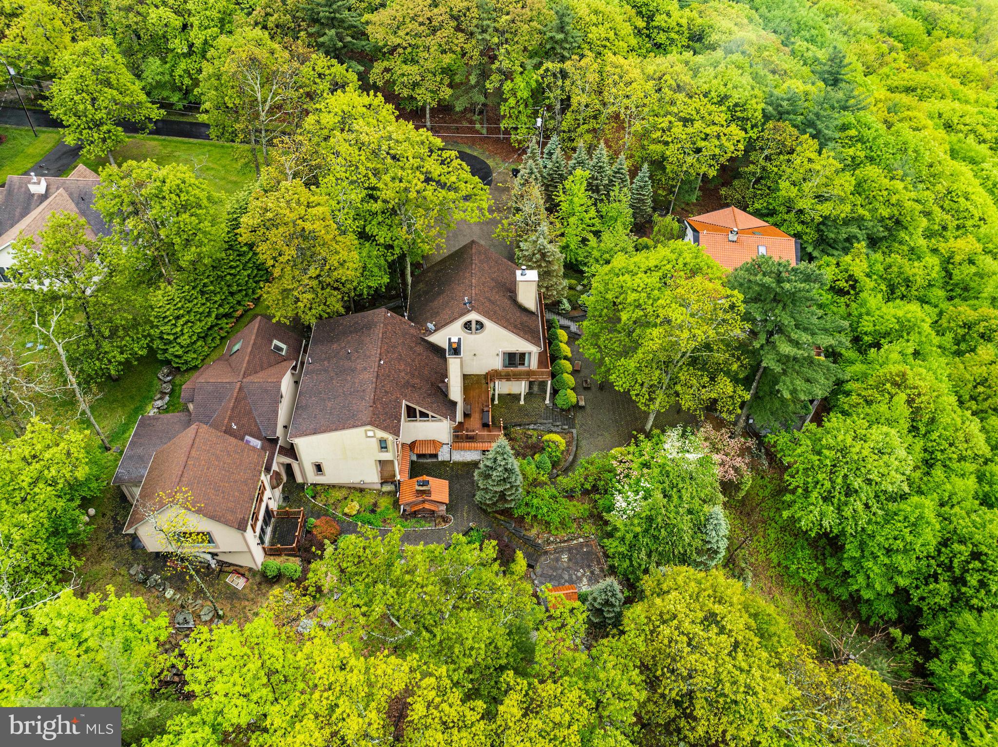 TANGLEWOOD - Residential