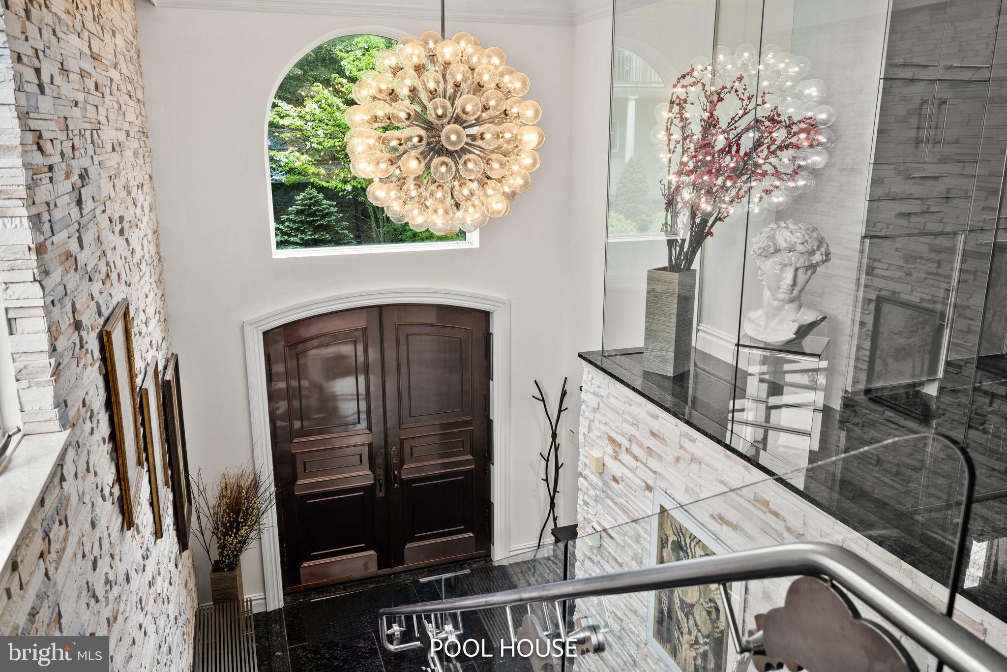 TANGLEWOOD - Residential