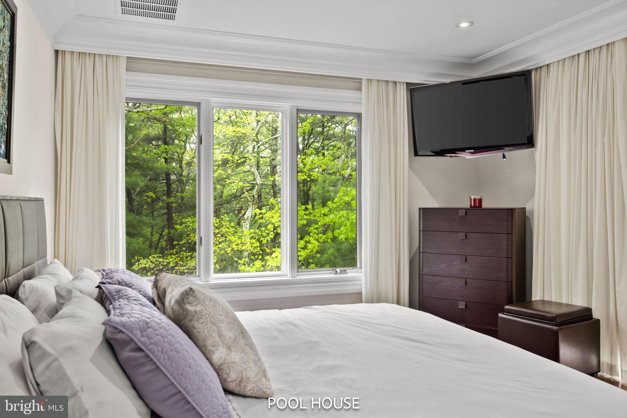 TANGLEWOOD - Residential