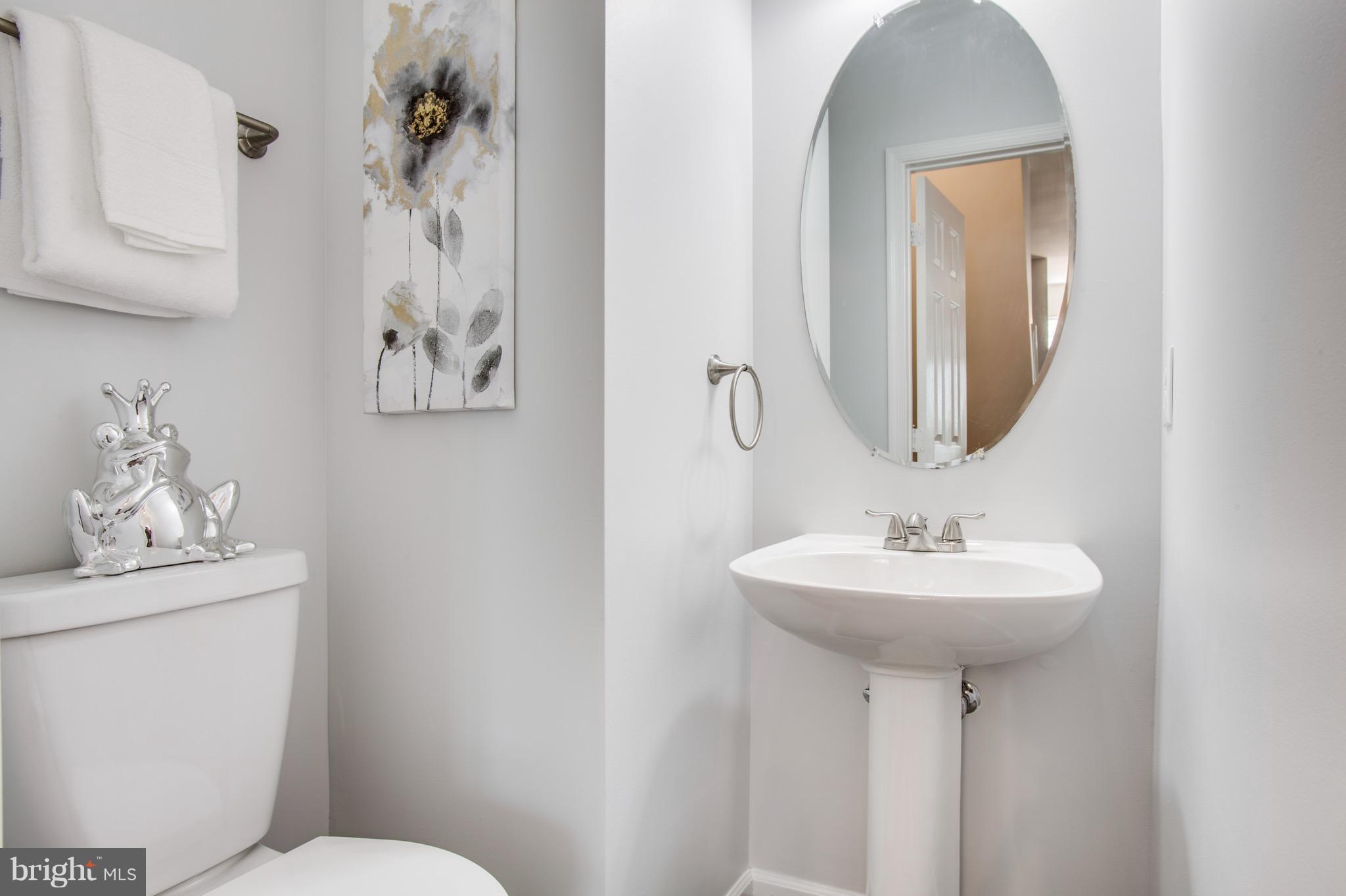 MONTCLAIR MEWS - Residential