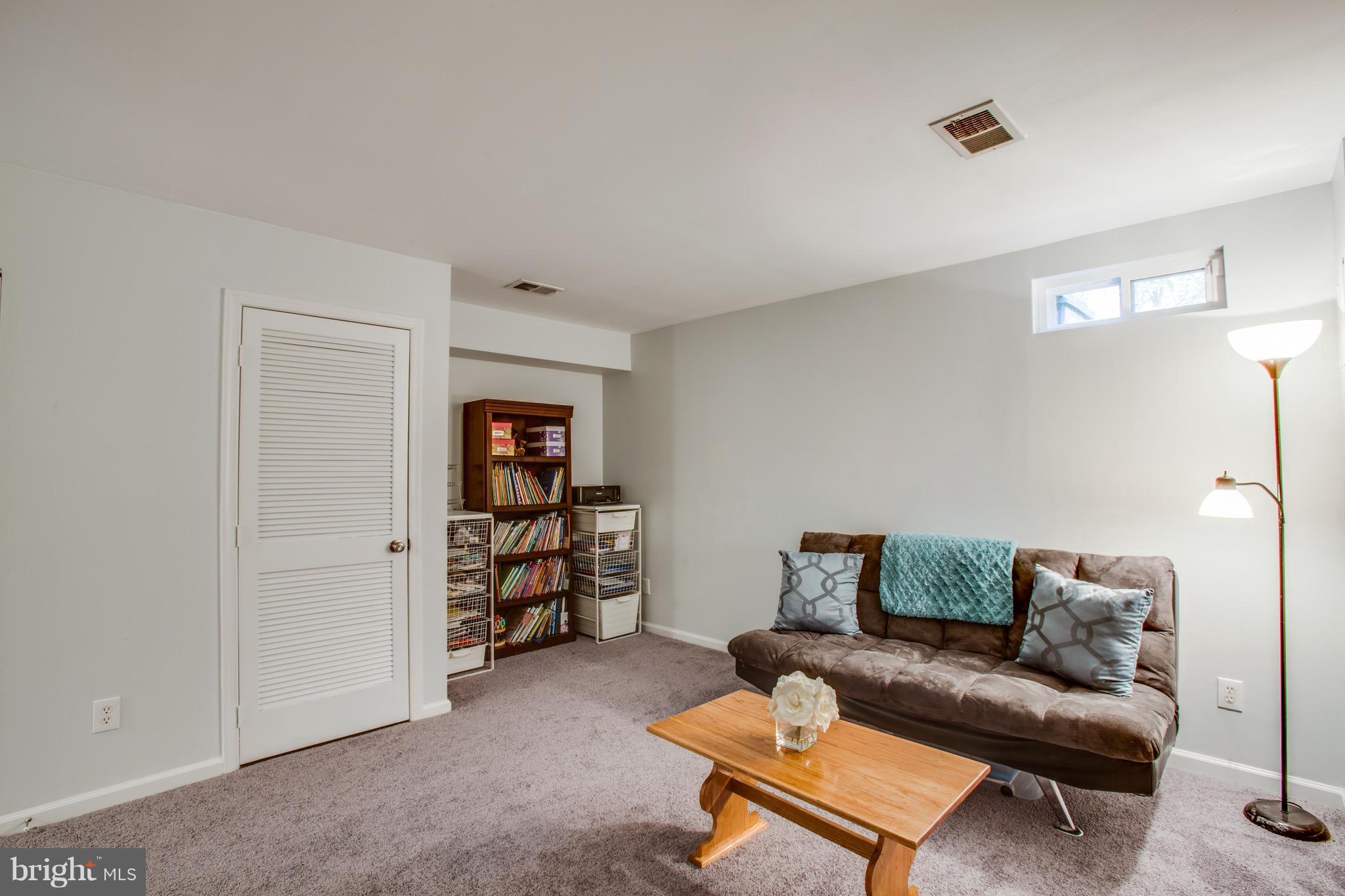 MONTCLAIR MEWS - Residential