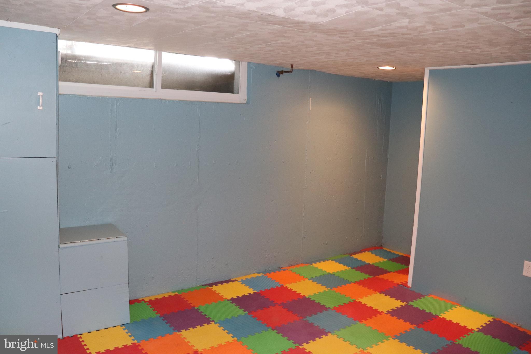 MANAYUNK - Residential Lease