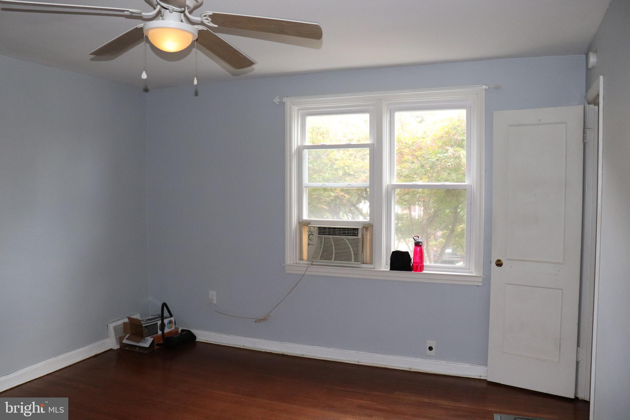 MANAYUNK - Residential Lease