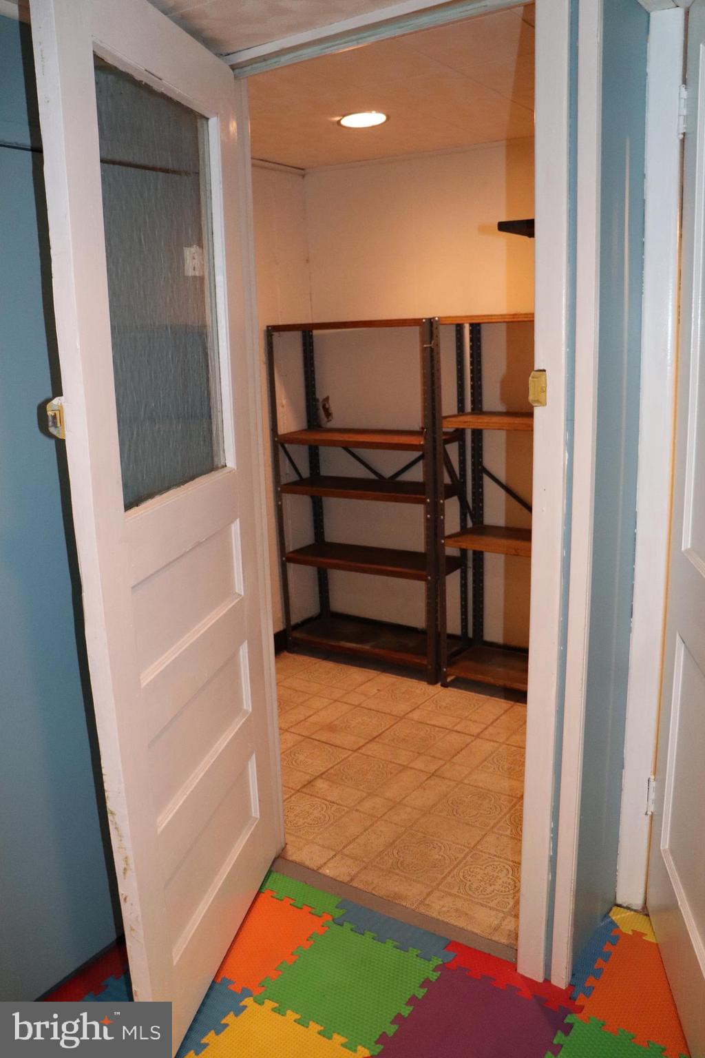 MANAYUNK - Residential Lease