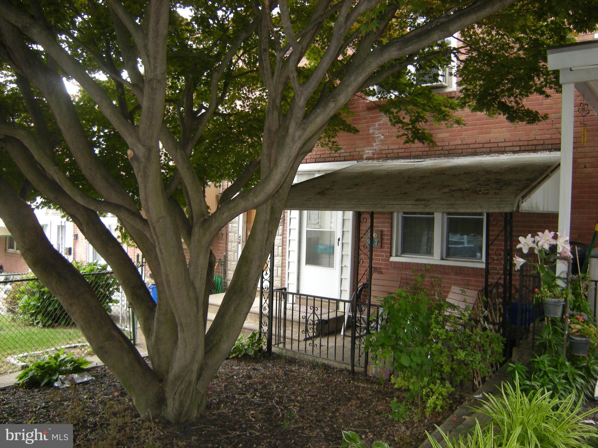 This 2 Bedroom, 1 Bath, Manayunk row sets on a level lot on a one way street, within minutes to train, highways and shopping. Home features white wooden kitchen cabinetry, Gas Stove, Ceiling mounted Ceiling Fan in Dining Area, Completely remodeled full bath, Gleaming Hardwood Floors on both levels of home, Replacement Windows for energy efficiency, Ceiling mounted Ceiling Fans in both Bedrooms, neutral decor and a private 2 level backyard. This is an ideal location for grilling dogs and burgers for friends and family. As an added bonus there is a Full Basement with Washer & Dryer (no need to go to the laundry mat!) As for pets, dogs ONLY are welcome (Owner has to approve size and breed). Home is available first week of June.
