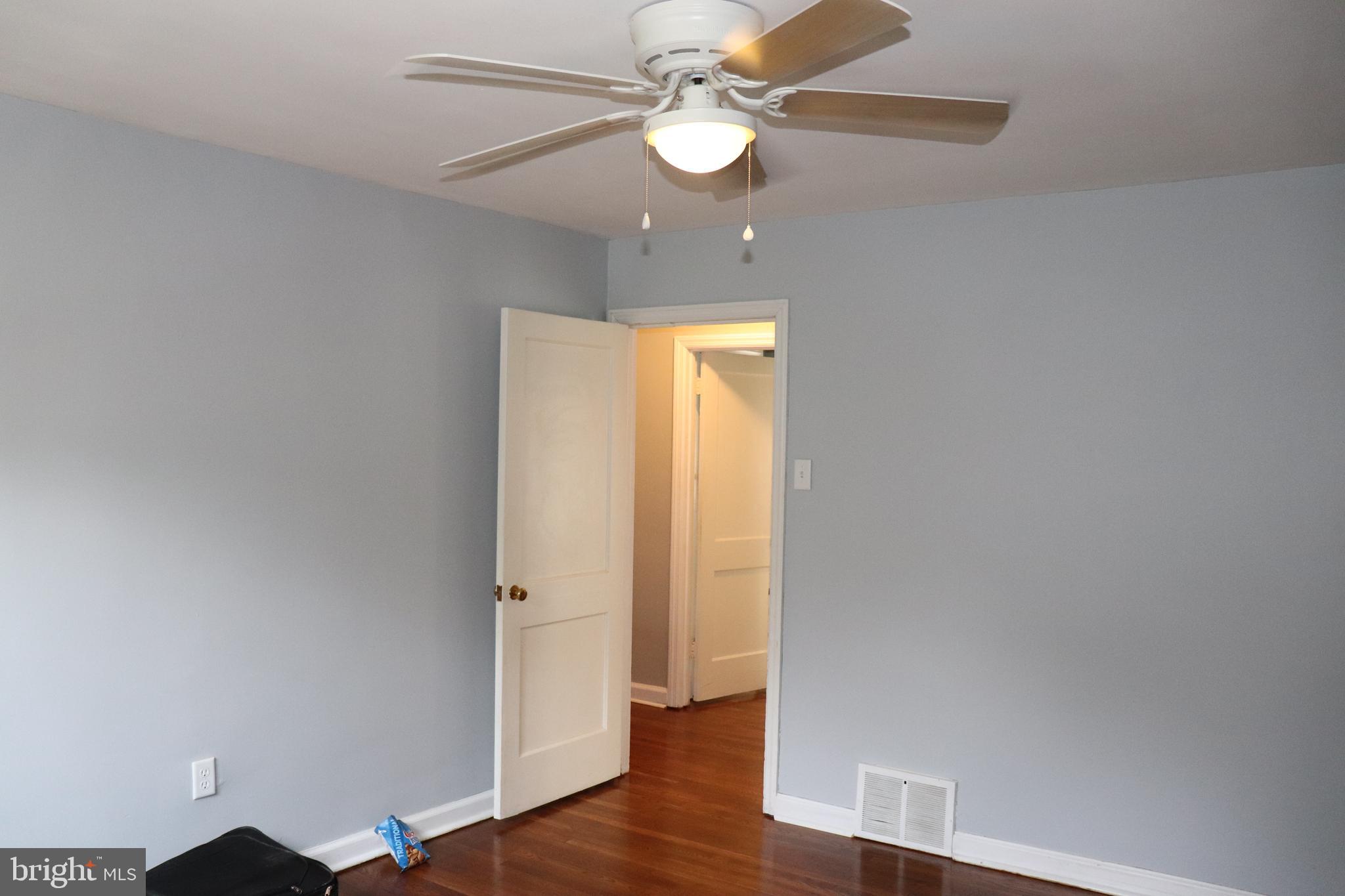 MANAYUNK - Residential Lease