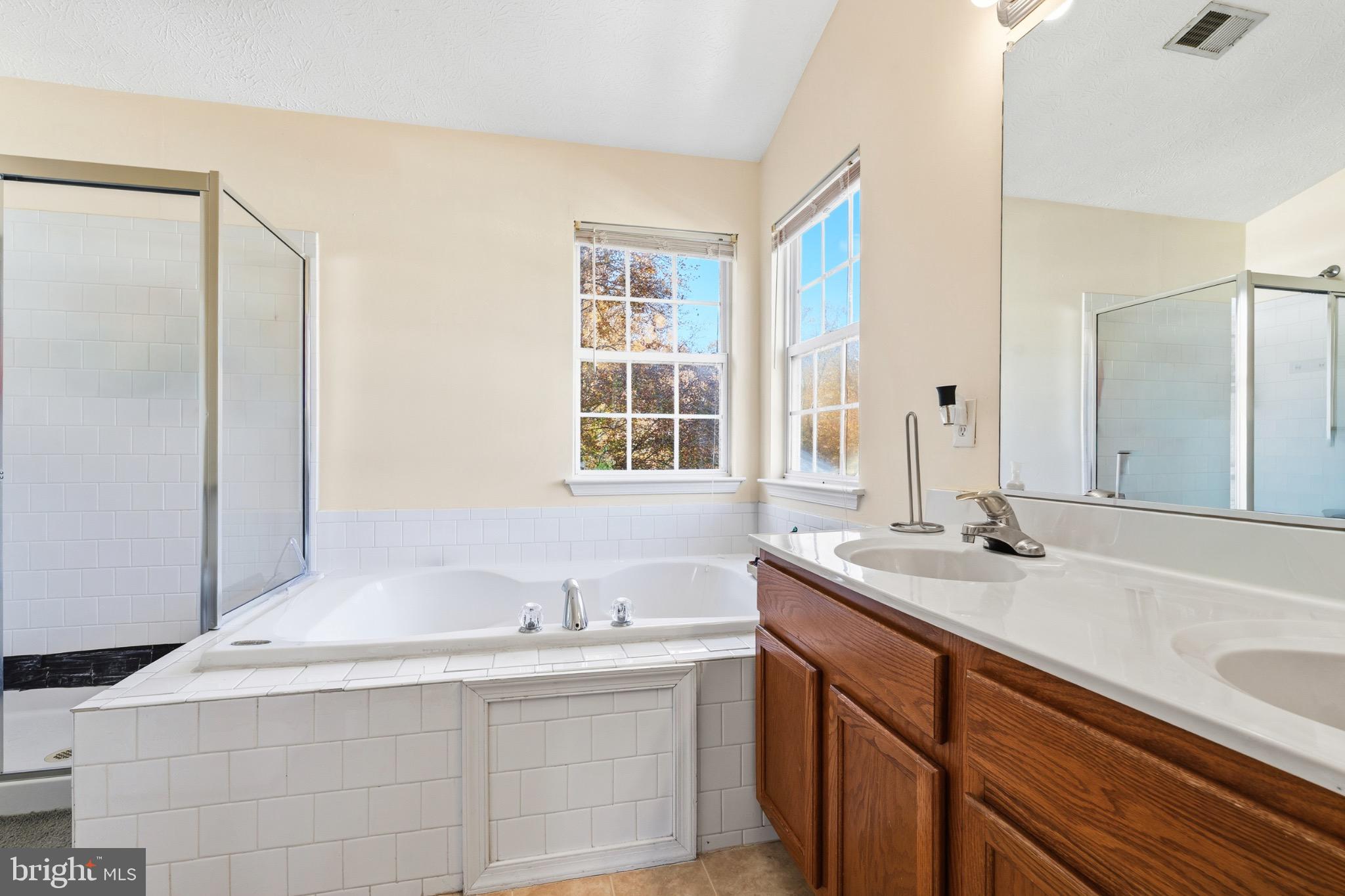 SOUTH HAMPTON SUB - Residential