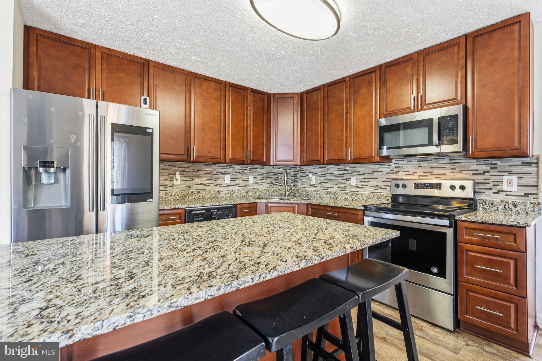 SOUTH HAMPTON SUB - Residential