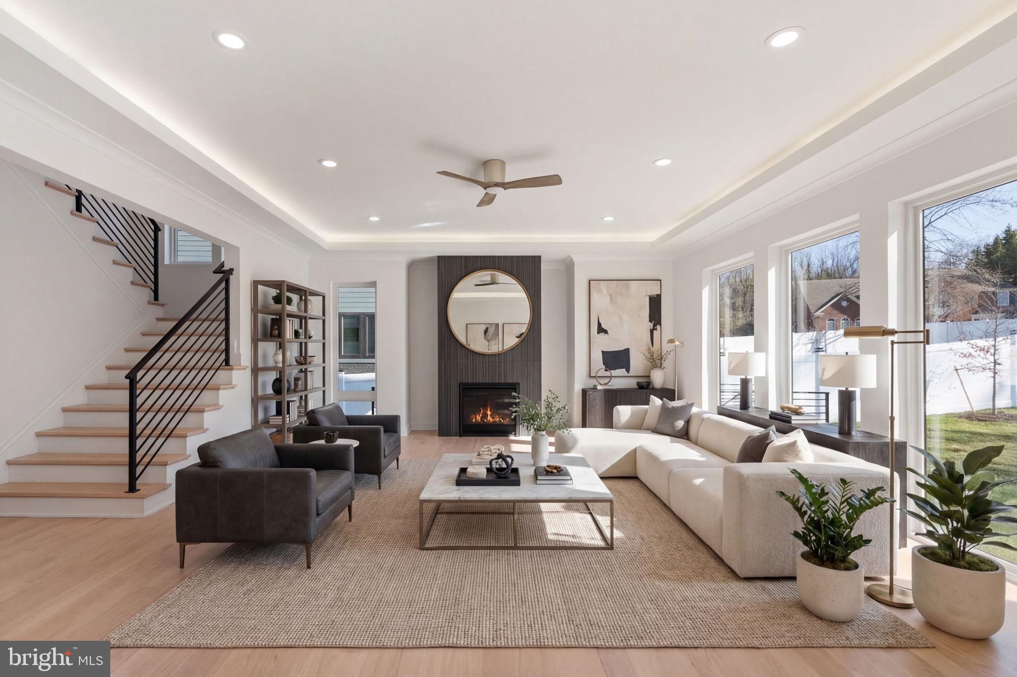 WOOD RUSSELL - Residential