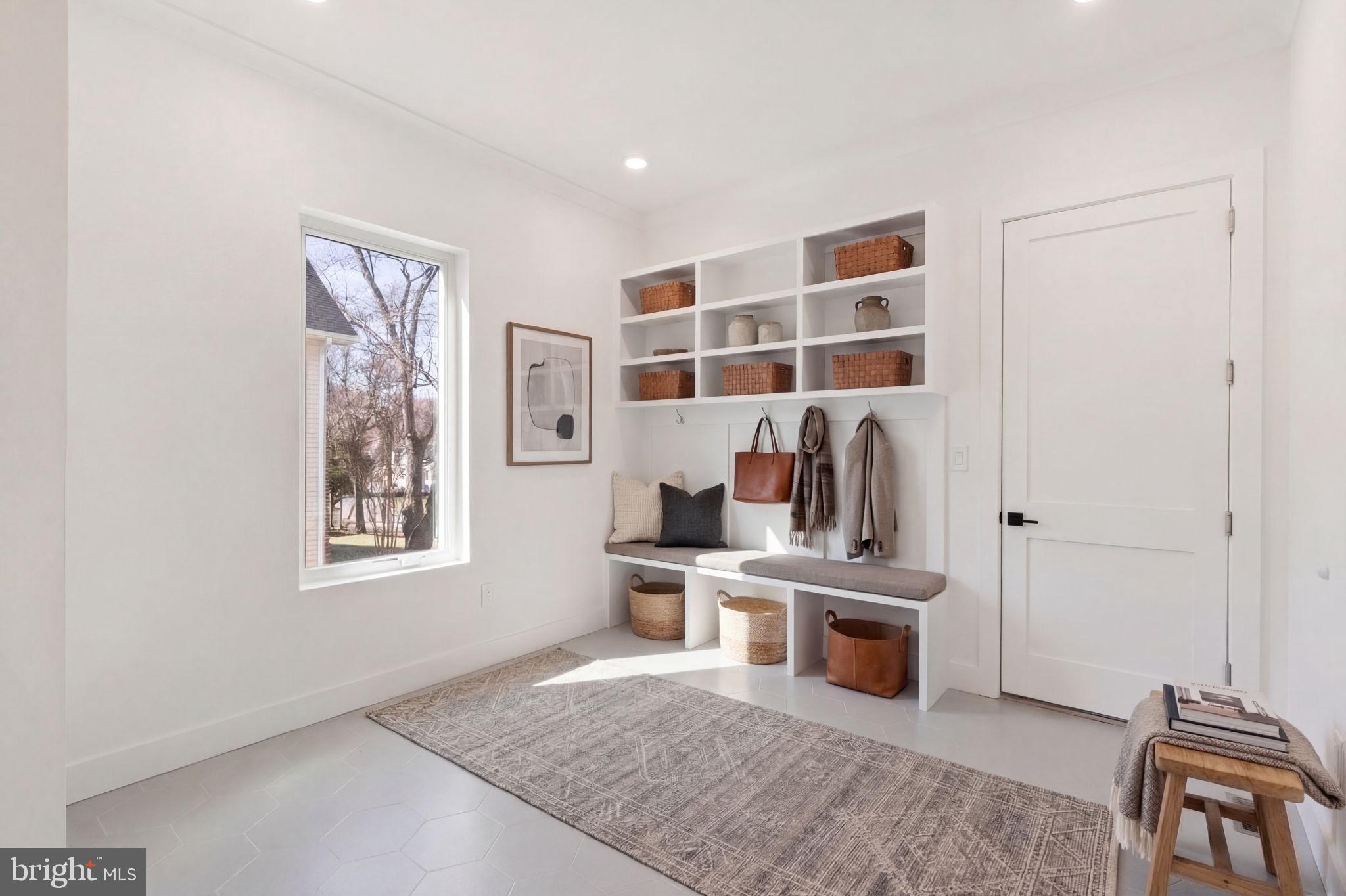 WOOD RUSSELL - Residential