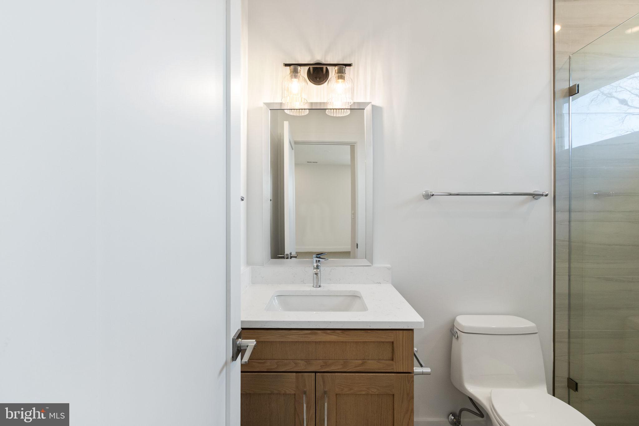 WOOD RUSSELL - Residential