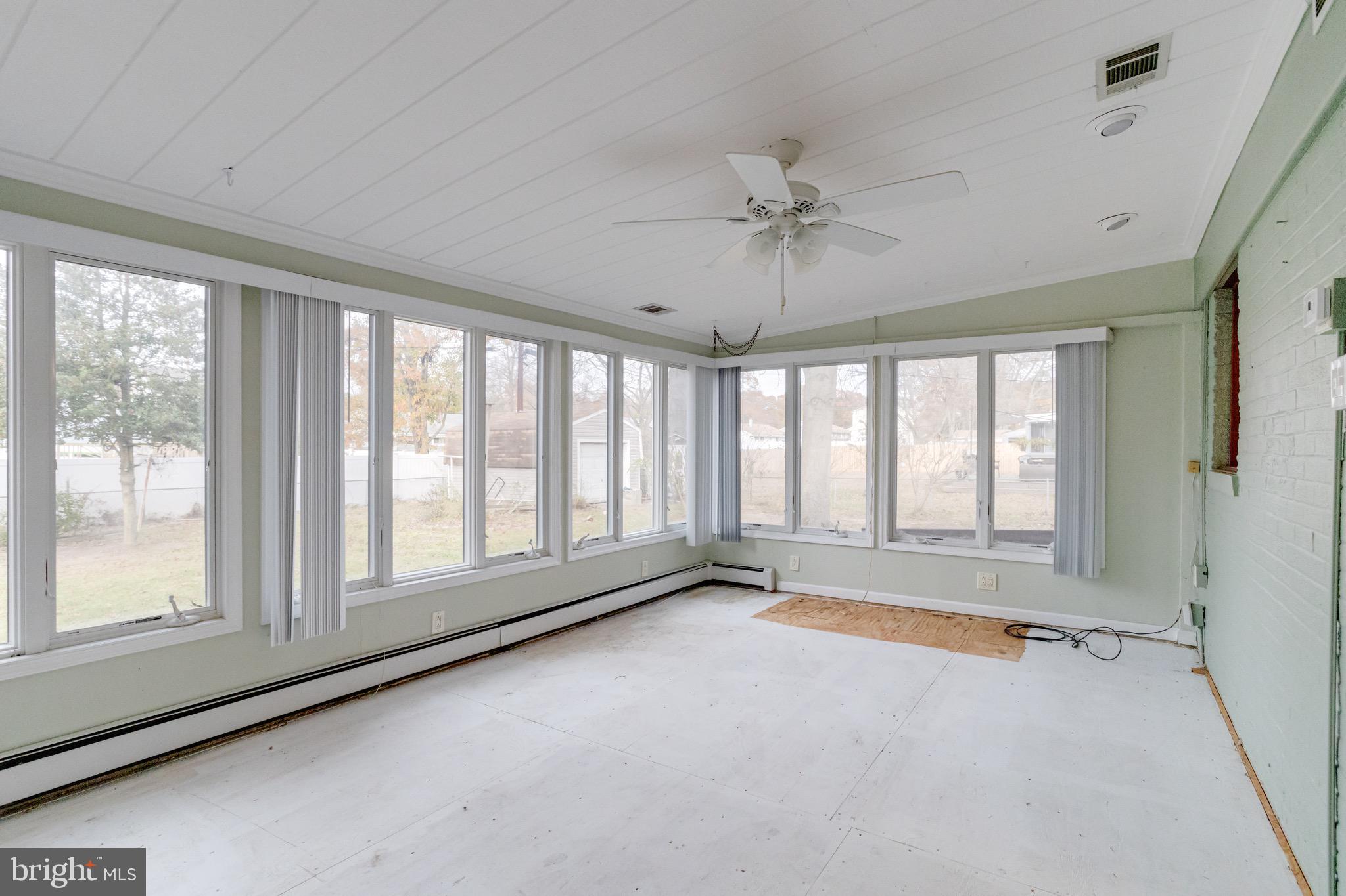 PASADENA - Residential