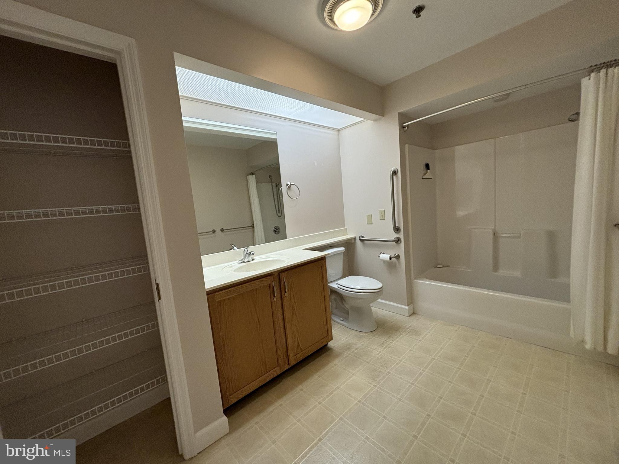 VILLAGE HEIGHTS - Residential