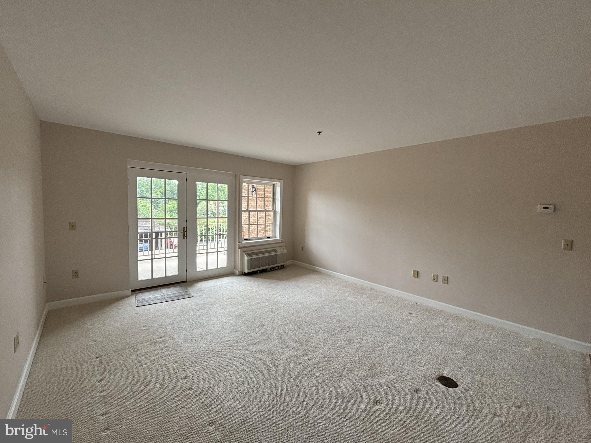 VILLAGE HEIGHTS - Residential