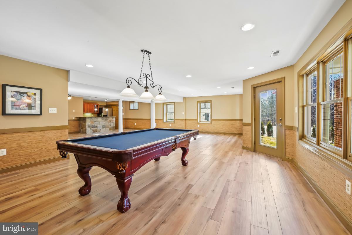 BROWNSTOWN ESTATES - Residential