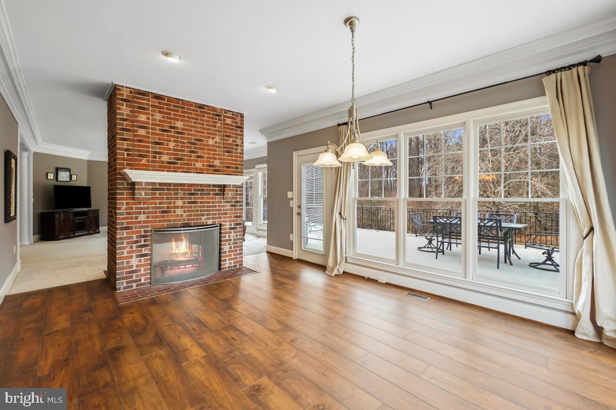 BROWNSTOWN ESTATES - Residential