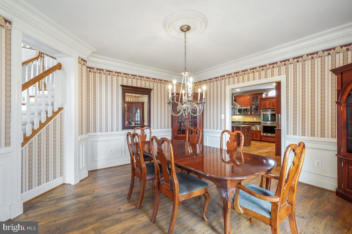 BROWNSTOWN ESTATES - Residential