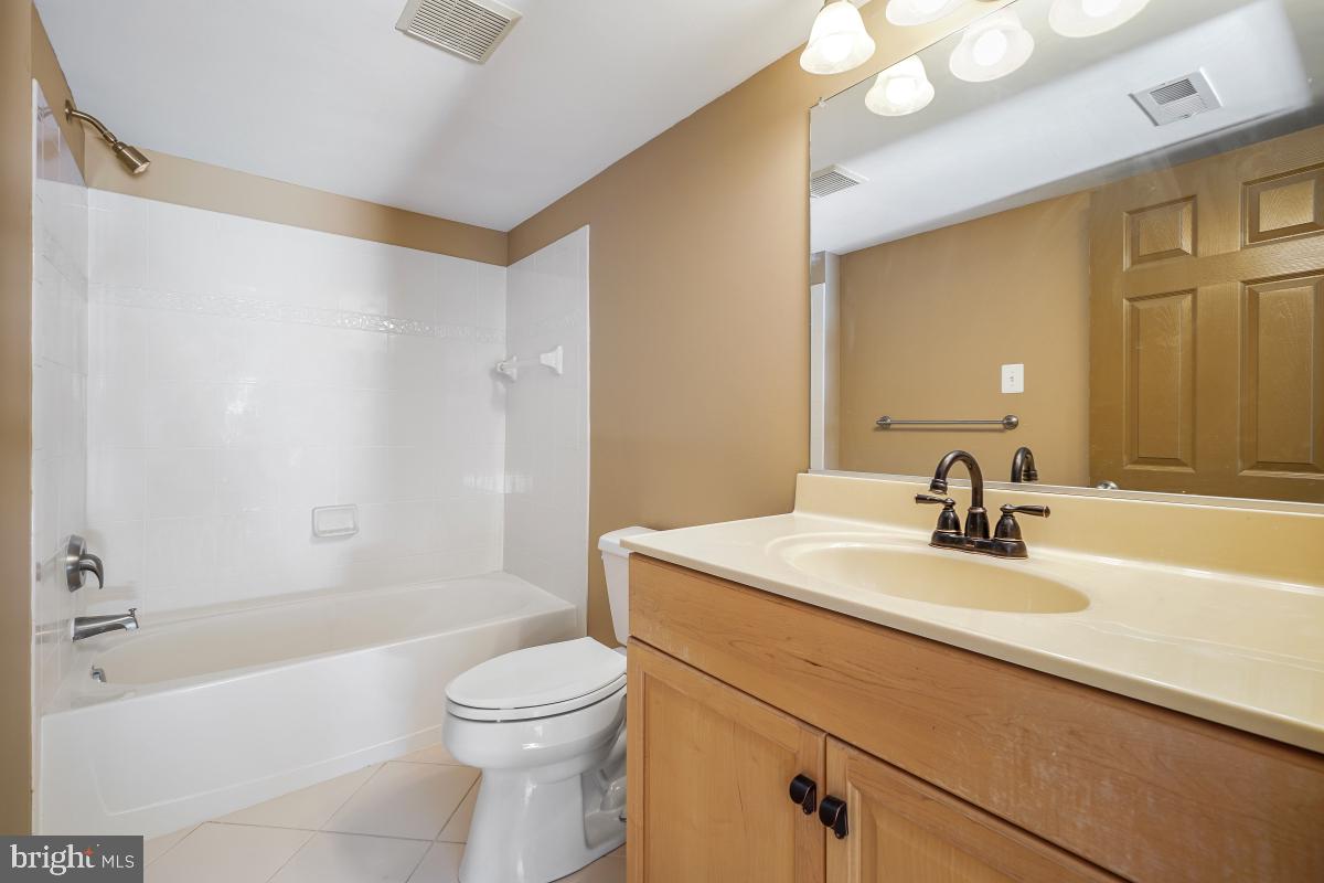 BROWNSTOWN ESTATES - Residential