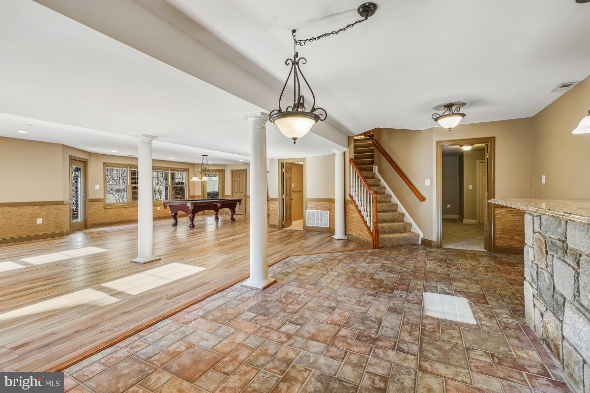 BROWNSTOWN ESTATES - Residential